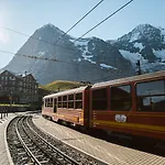 Grindelwalderhof 3*