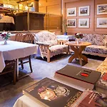 Grindelwalderhof 3*