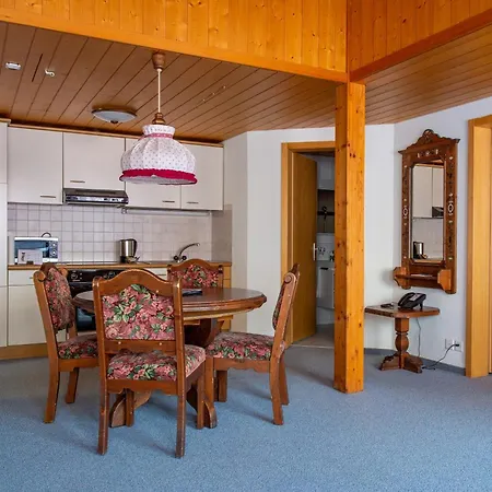 Grindelwalderhof 3*